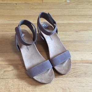 LAST CHANCE Lucky brand wedge heels